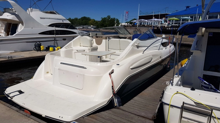 Аренда катера Bayliner 305