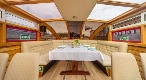 Аренда и заказ однопалубного теплохода Одиссей в Санкт-Петербурге (СПб)