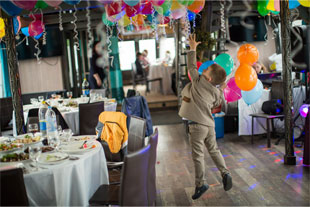 Интерьер теплохода для выпускного